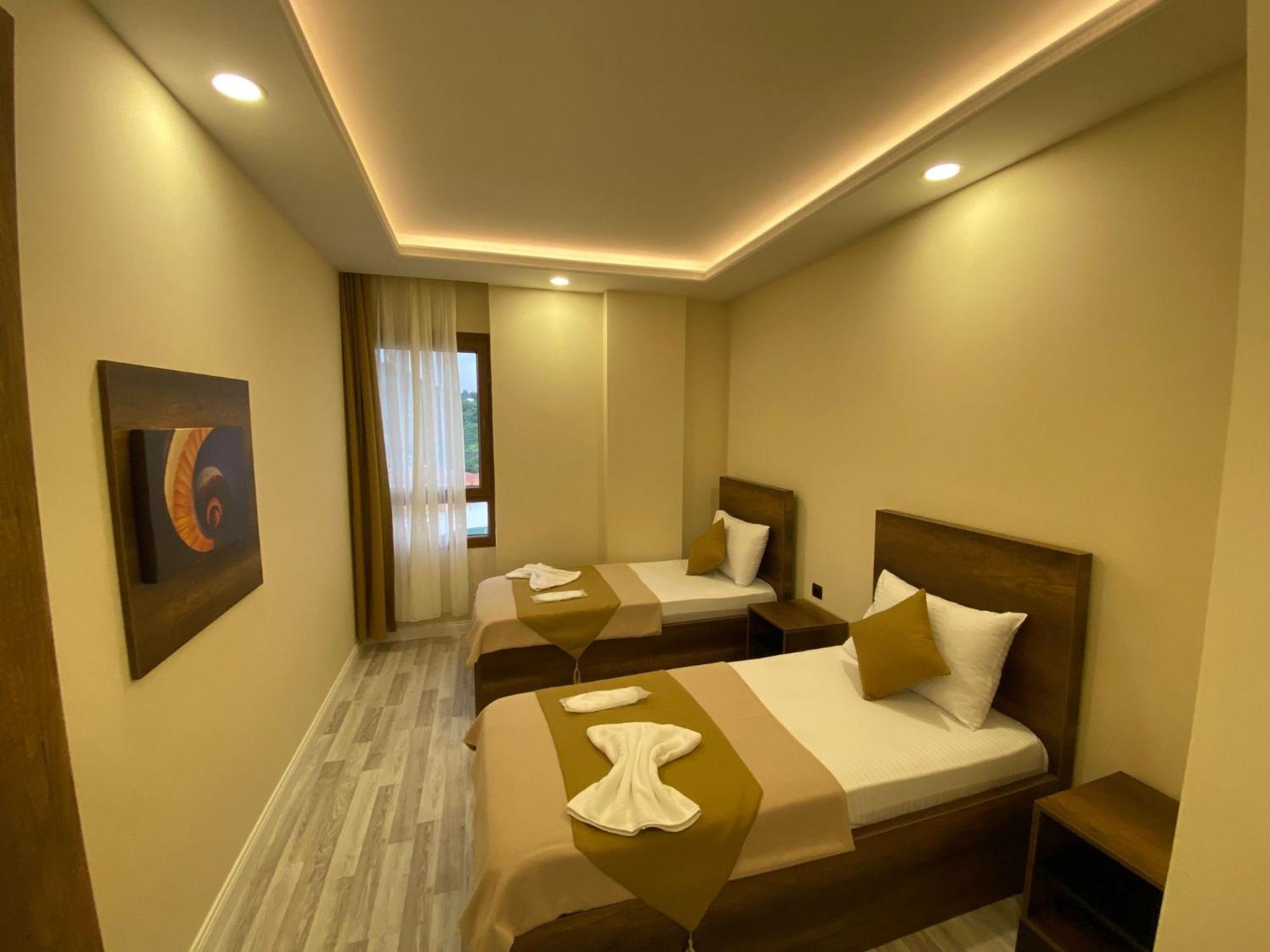 Perla Blanca Hotel Trabzon Esterno foto